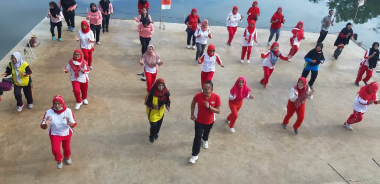 Fauzi Himbau Giatkan Senam