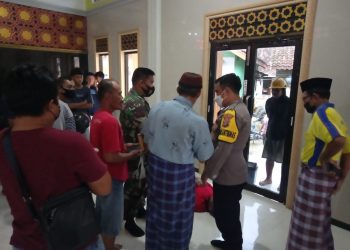 Mursyid Wafat di Masjid