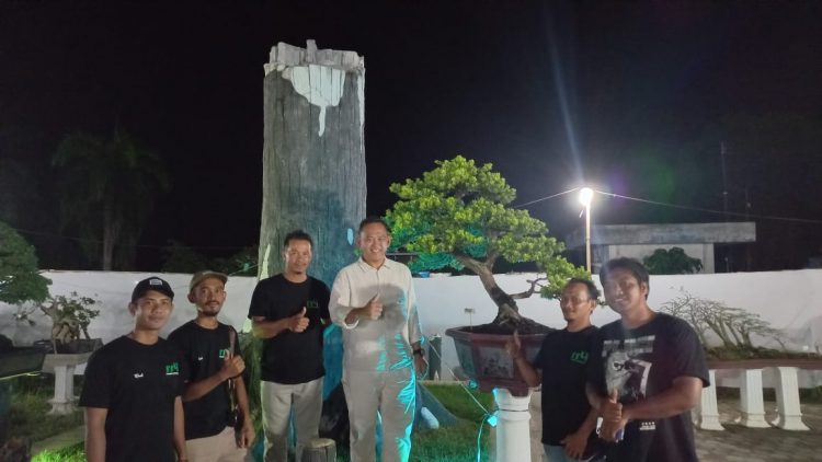 Jemur Bonsai Bareng PPBI Pringsewu