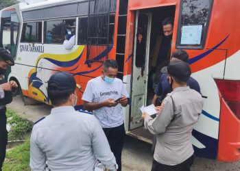 Polres Pringsewu Cegat Kendaraan