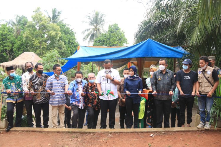 Taman Wisata Saung Cempedak
