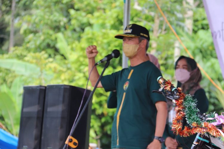 Sujadi Buka Kegiatan Germas