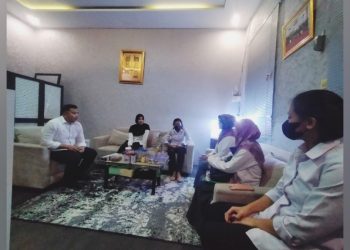 Tim Kemensos Berikan Pendampingan