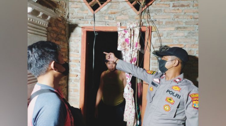 Warga Pekon Tritunggal Gantung Diri