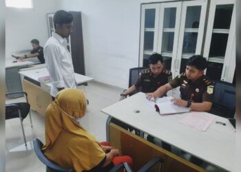 Polres Pringsewu Melimpahkan Tersangks Kasus Penipuan
